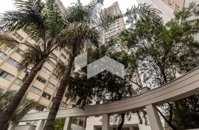 Apartamento com 40 m², 1 quarto para alugar no bairro Centro.