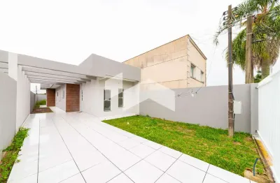 Casa de Vila com 3 Quartos (1 Suíte) | 3 Vagas | Bairro Maringuava
