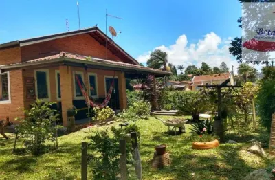 Casa para venda em águas da prata, fonte platina, 3 dormitórios, 1 suíte, 3 banheiros, 6 vagas