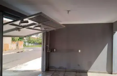 Casa à venda no Parque Viaduto, Bauru 