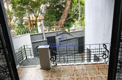 Casa com 4 quartos à venda na Avenida Bernardo Monteiro, --, Floresta, Belo Horizonte por R$ 1.800.000