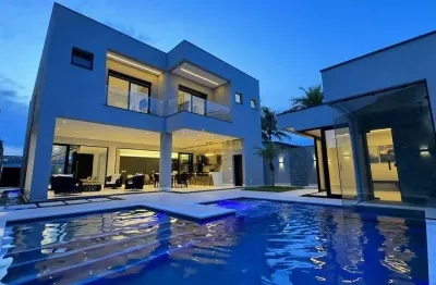 Casa em condomínio fechado com 5 quartos à venda na Rua Norberto Nascimento, 204, Jardim Acapulco, Guarujá