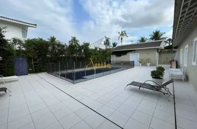 Casa de condomínio com 6 quartos, jardim acapulco, guarujá - r$ 4 mi, cod: 6245
