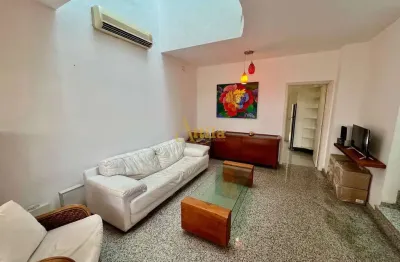 Casa em condomínio fechado com 4 quartos à venda na Rua Marivaldo Fernandes, 44, Enseada, Guarujá