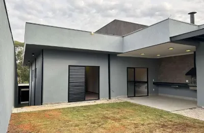 Casa à venda no residencial central parque em bragança paulista-sp
