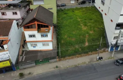 Casa com 2 quartos à venda na Rua Domingos Miranda, 349, Parque São Clemente, Nova Friburgo