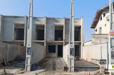 Casa com 2 quartos à venda na são vicente, 107, boa vista, joinville por r$ 389.000