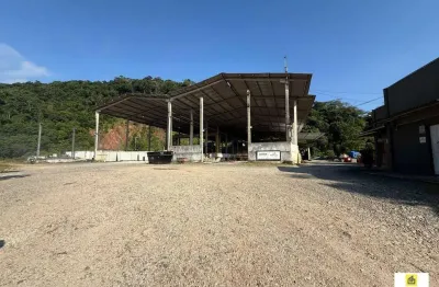 Barracão / galpão / depósito para alugar na rodovia br-101, 28, pirabeiraba, joinville por r$ 32.500