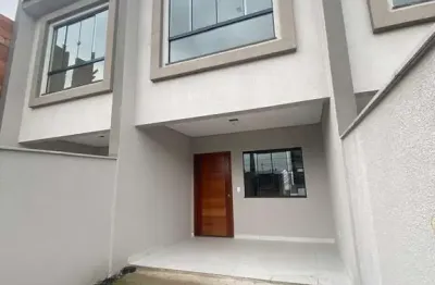 Casa com 3 quartos à venda na frederico lange, 110, costa e silva, joinville por r$ 570.000