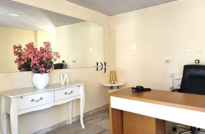 Apartamento à venda  2 quartos, suíte, varanda e 1 vaga de garagem - nazaré