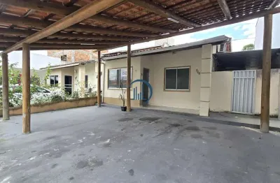 Vende-se casa com 2 quartos e 2 vagas de garagens e área gourmet no condomínio mais viver alagoinhas_ba