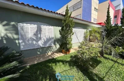Casa com 3 dormitórios à venda, 200 m² por R$ 850.000,00 - Nossa Chácara - Gravataí/RS