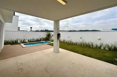 Casa em condomínio fechado com 3 quartos para alugar na Avenida Presidente Castelo Branco, 3003, Cézar de Souza, Mogi das Cruzes