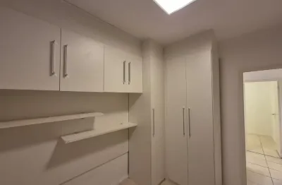 Casa em condomínio fechado com 3 quartos para alugar na Rua Agnello Marchi, 550, Vila Oliveira, Mogi das Cruzes