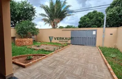 Casa com 3 quartos à venda na Rua 1-B, Setor Garavelo, Goiânia