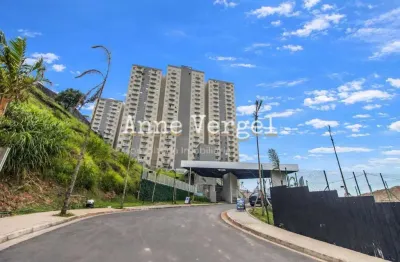 Apartamento 2 quartos com suíte na Vila Sul Americana em Carapicuíba 45m2 c vaga de carro coberta próximo ao Shopping Carapicuíba