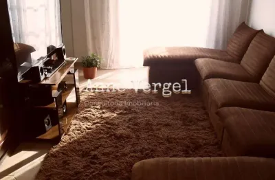 Apartamento com 2 quartos à venda no bairro Jardim Roberto em Osasco com 58m² e 1 vaga de carro próximo a Av. dos Autonomistas