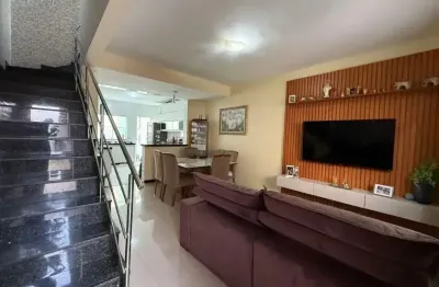 Casa com 3 quartos à venda na Rua Maria Augusta Bacelar, 80, Ressaca, Contagem