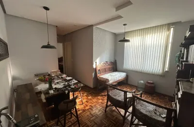 Apartamento 02 quaros , com armarios  em condominio fechado proximo ao centro de bh