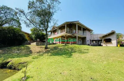 Casa de condomínio para venda em los álamos de 2310.00m² com 4 quartos, 3 suites e 6 garagens