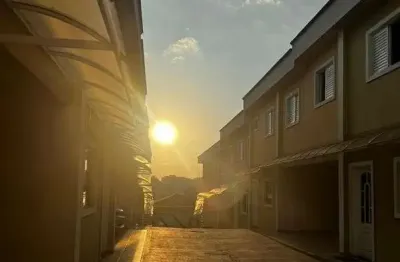 Casa com 3 quartos à venda no Jardim Stella, Santo André 