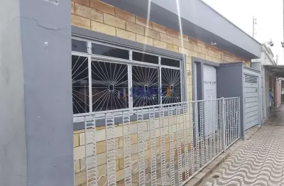 Casa comercial à venda na rua barão do rio branco, 103, centro, jacutinga, 243 m2 por r$ 600.000