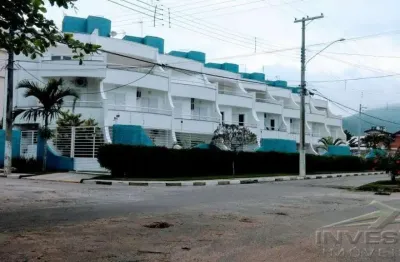 Ubatuba, itaguá- apartamento triplex a 100 metros da praia