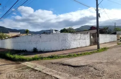 Ubatuba, jardim carolina - terreno  com 900 m2, aterrado e murado.