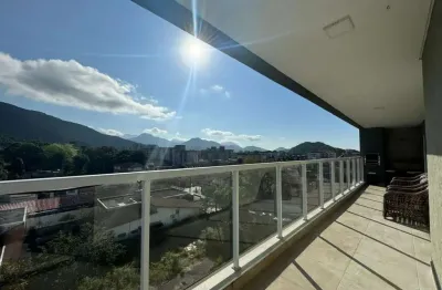 Ubatuba, centro- belíssimo apartamento de 3 dormitórios, sendo 2 suítes, em condomínio tranquilo e aconchegante!