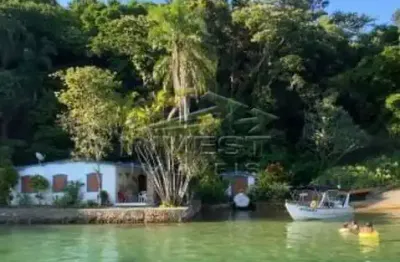 Angra dos reis - rj, lugar de paz, casa na ilha grande, com 3 dorms, sala, cozinha, varanda, a/t 410.000m2 - doc concessão de dir.