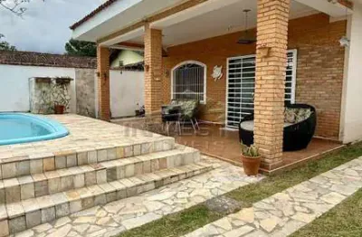 Ubatuba - sapê, linda casa 02 dormitórios sendo 1 suíte, piscina e área gourmet