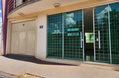 Sala comercial com 1 sala à venda na Rua João Vercesi, Zona 06, Maringá