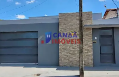 Casa com 3 quartos à venda no Jardim Canaã, Uberlândia 