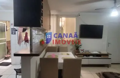 Condomínio up class - apartamento térreo 2 quartos com armários bairro martins