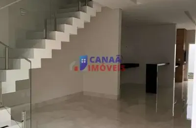 Sobrado 3 quartos 1 suíte c/ fino acabamento bairro praça alto umuarama