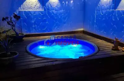 Casa com 3 quartos à venda na Cidade Jardim, Uberlândia 