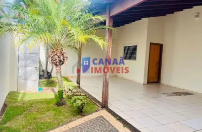 Casa 3 quartos, 1 suite bairro jardim Botânico - Próximo ao Hospital Muncipal