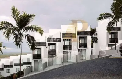 Casa em Condomínio para Venda em Ferraz de Vasconcelos / SP no bairro Jardim Maria Cecília