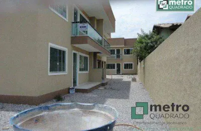 Apartamentos com 2 quartos, sala, cozinha, banheiro social, área de serviço, varanda e garagem.