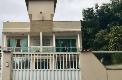 Apartamento com 4 dormitórios à venda, 190 m² por r$ 750.000,00 - costazul - rio das ostras/rj