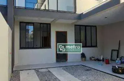 Casa com 3 dormitórios à venda, 130 m² por r$ 650.000,00 - ouro verde - rio das ostras/rj