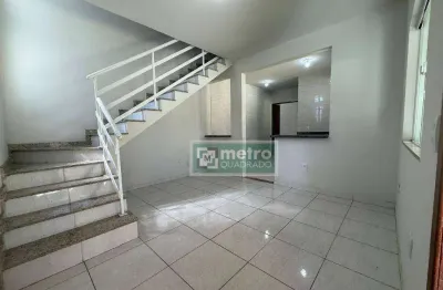 Casa com 3 quartos para alugar, 22 m² por R$ 2.525/mês - Costazul - Rio das Ostras/RJ