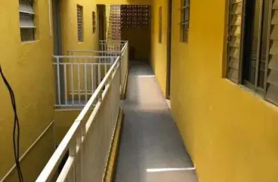 Ana imoveis - aluga-se kitnet em pirituba - r$ 650,00 código: vsj1