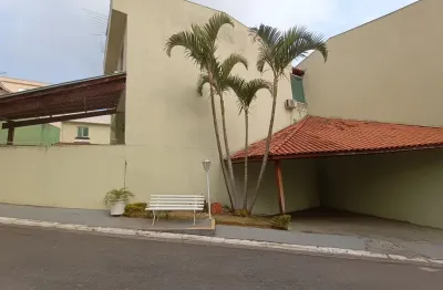 Casa em condomínio fechado com 2 quartos à venda na Avenida Santa Mônica, 326, Jardim Santa Mônica, São Paulo