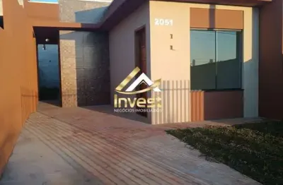 Casa 3 quartos com passagem lateral e espaço nos fundos
