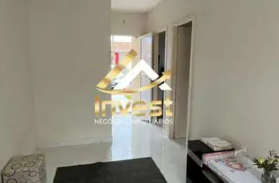 Casa 2 quartos com espaço de terreno nos fundos - condomínio moradas