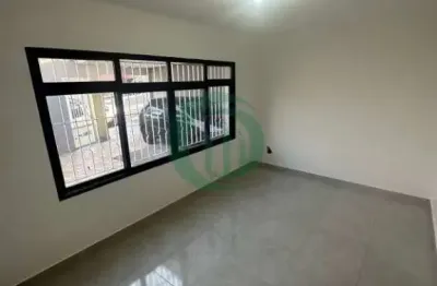 Casa com 3 quartos para alugar na Vila Vitória, Santo André 