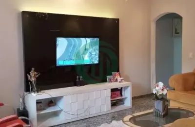 Casa com 3 quartos à venda no Jardim Las Vegas, Santo André 