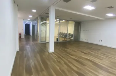Maravilhoso prédio comercial a venda e locação e bem localizado