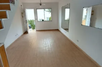 Oportunidade em condomínio de casa de 120m² e com lazer completo!!